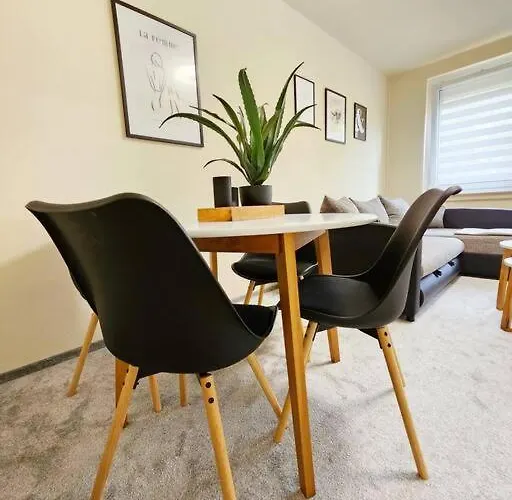 Ferienwohnung 아파트 Weißenfels